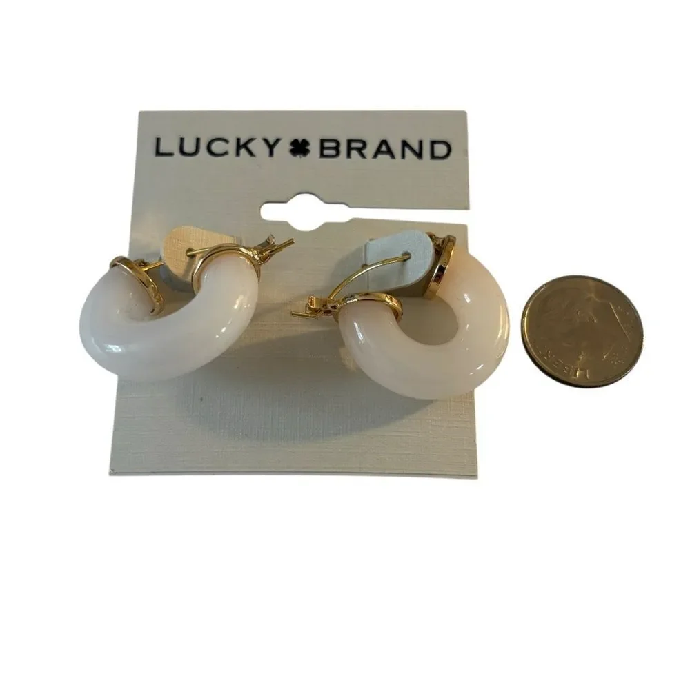 Pearly White Resin & Gold Tone Hoop Earrings